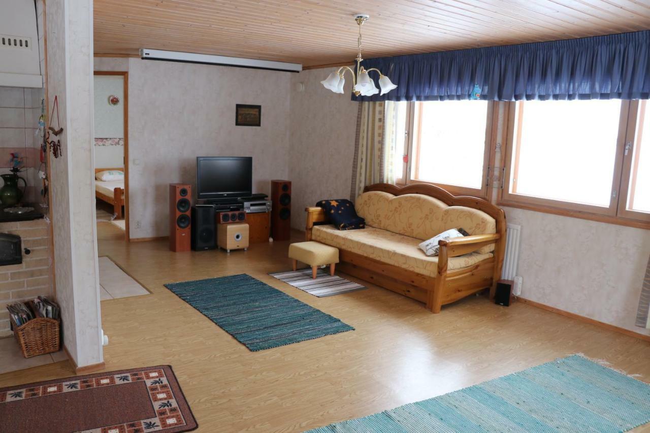 Simon Tupa Kauhajoki Guest House ภายนอก รูปภาพ