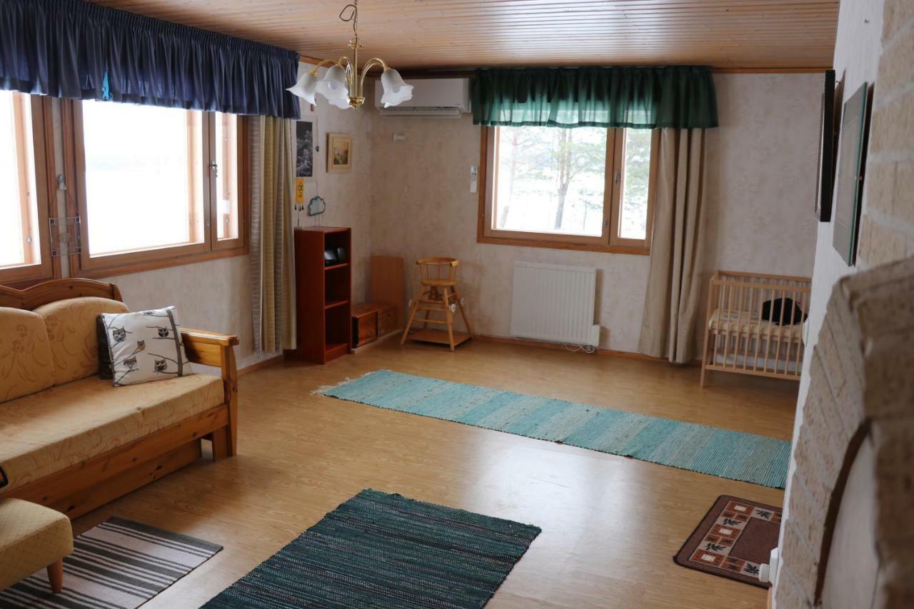 Simon Tupa Kauhajoki Guest House ภายนอก รูปภาพ