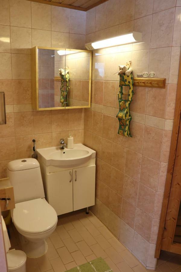 Simon Tupa Kauhajoki Guest House ภายนอก รูปภาพ